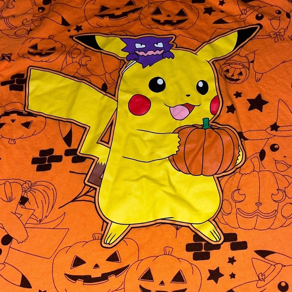 Hybrid Apparel Orange Pokémon T-Shirt Halloween